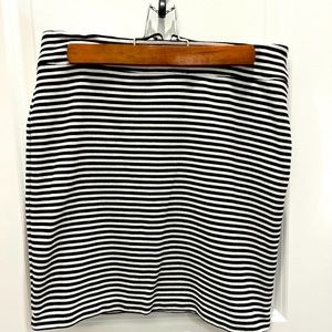 Gap Pencil Skirt Size 2
